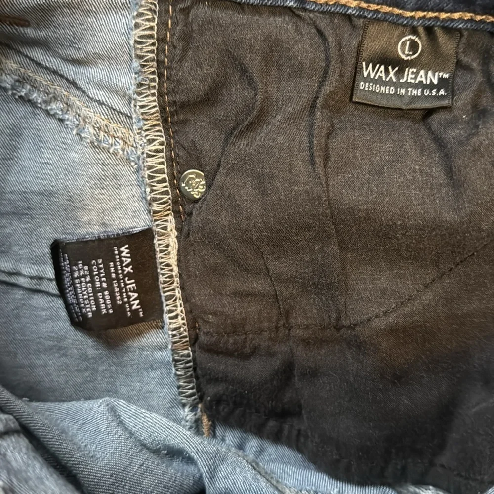 Wax Jean “Butt, I Love You” denim shorts - size L - Picture 3 of 4